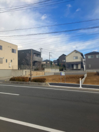 前面道路含む現地写真　-