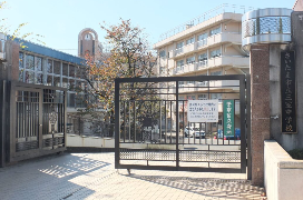 周辺環境　三室中学校…950m（徒歩12分）