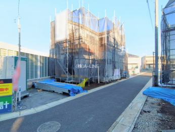 �O�ʓ��H�܂ތ��n�ʐ^�@-