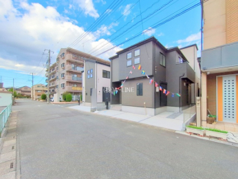 �O�ʓ��H�܂ތ��n�ʐ^�@-