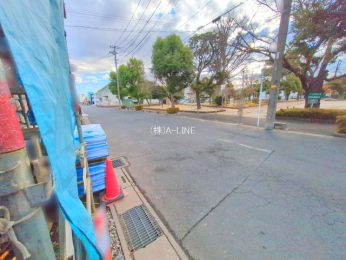 �O�ʓ��H�܂ތ��n�ʐ^�@-