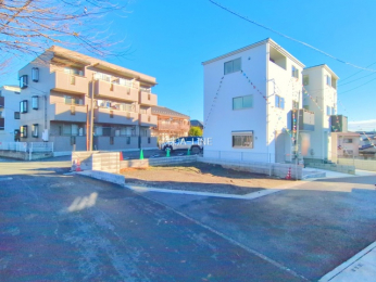 �O�ʓ��H�܂ތ��n�ʐ^�@-