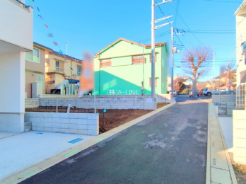 �O�ʓ��H�܂ތ��n�ʐ^�@-