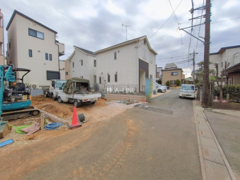 �O�ʓ��H�܂ތ��n�ʐ^�@-