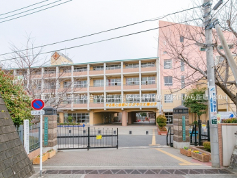 ���ӊ��@�������܎s����J�ꒆ�w�Z1800m