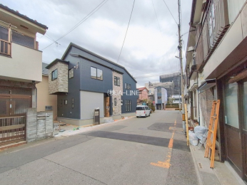 �O�ʓ��H�܂ތ��n�ʐ^�@-