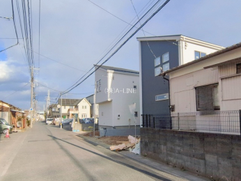 �O�ʓ��H�܂ތ��n�ʐ^�@-