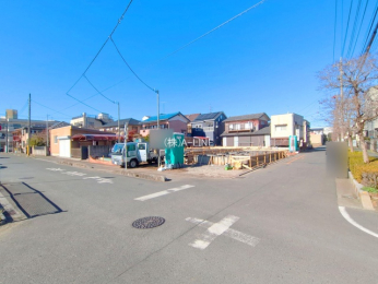 �O�ʓ��H�܂ތ��n�ʐ^�@-