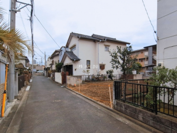 �O�ʓ��H�܂ތ��n�ʐ^�@-