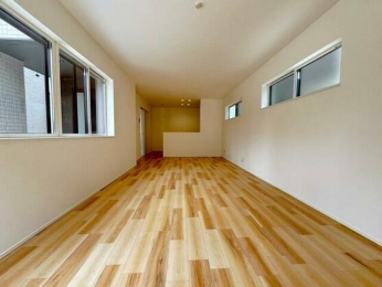 ���r���O�@-