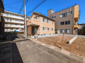 �O�ʓ��H�܂ތ��n�ʐ^�@-