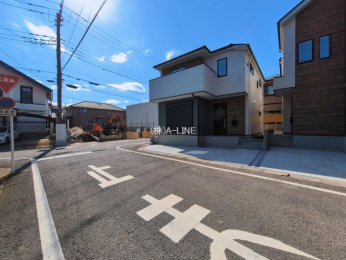 �O�ʓ��H�܂ތ��n�ʐ^�@-