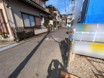 �O�ʓ��H�܂ތ��n�ʐ^�@-