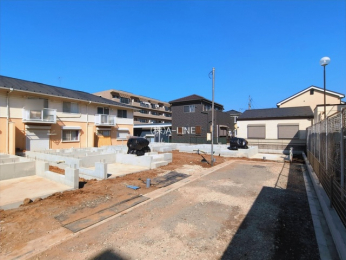 �O�ʓ��H�܂ތ��n�ʐ^�@-