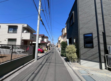 �O�ʓ��H�܂ތ��n�ʐ^�@-