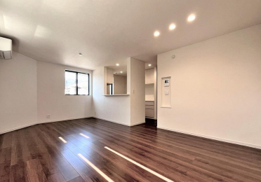 ���r���O�@-