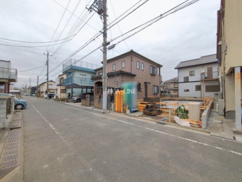 �O�ʓ��H�܂ތ��n�ʐ^�@-