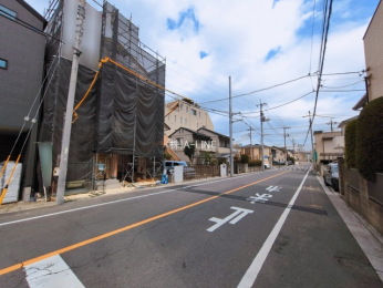 �O�ʓ��H�܂ތ��n�ʐ^�@-