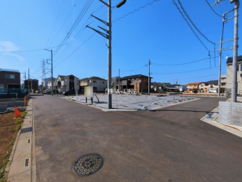 �O�ʓ��H�܂ތ��n�ʐ^�@-