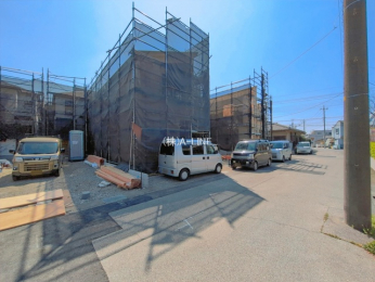 �@-