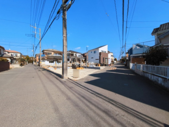 �O�ʓ��H�܂ތ��n�ʐ^�@-