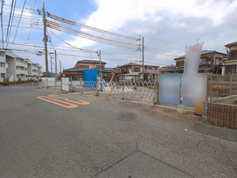 �O�ʓ��H�܂ތ��n�ʐ^�@-