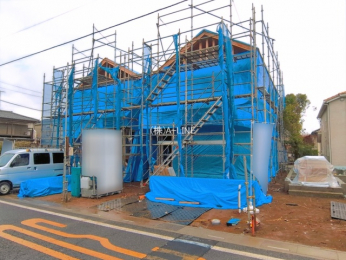 �O�ʓ��H�܂ތ��n�ʐ^�@-