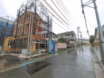 �O�ʓ��H�܂ތ��n�ʐ^�@-