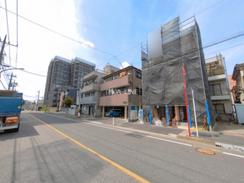 �O�ʓ��H�܂ތ��n�ʐ^�@-