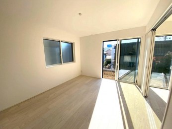 ���r���O�@-