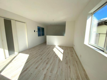 ���r���O�@-