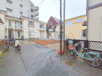 �O�ʓ��H�܂ތ��n�ʐ^�@-