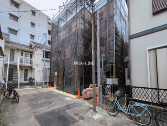 �O�ʓ��H�܂ތ��n�ʐ^�@-