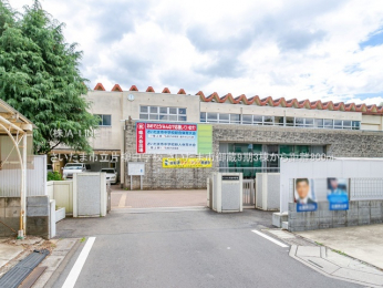 ���ӊ��@�������܎s���Ж����w�Z800m