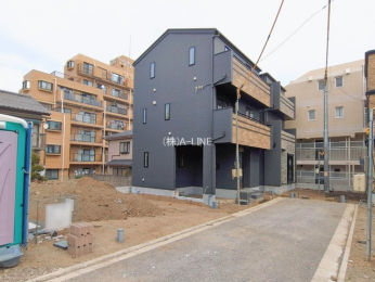 �O�ʓ��H�܂ތ��n�ʐ^�@-