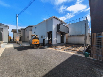 �O�ʓ��H�܂ތ��n�ʐ^�@-