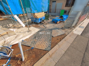 �O�ʓ��H�܂ތ��n�ʐ^�@-