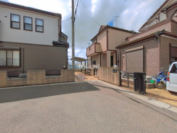 �O�ʓ��H�܂ތ��n�ʐ^�@-