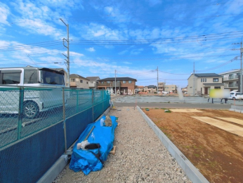 �O�ʓ��H�܂ތ��n�ʐ^�@-