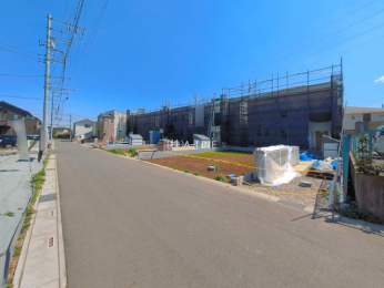 �O�ʓ��H�܂ތ��n�ʐ^�@-