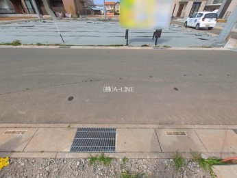 �O�ʓ��H�܂ތ��n�ʐ^�@-