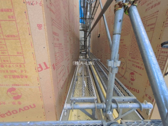 �O�ʓ��H�܂ތ��n�ʐ^�@-