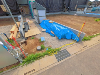 �O�ʓ��H�܂ތ��n�ʐ^�@-