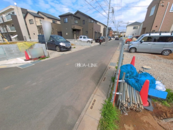 �O�ʓ��H�܂ތ��n�ʐ^�@-