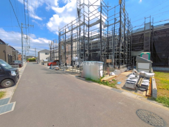 �O�ʓ��H�܂ތ��n�ʐ^�@-