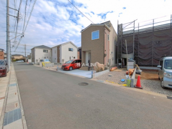 �O�ʓ��H�܂ތ��n�ʐ^�@-