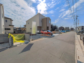 �O�ʓ��H�܂ތ��n�ʐ^�@-