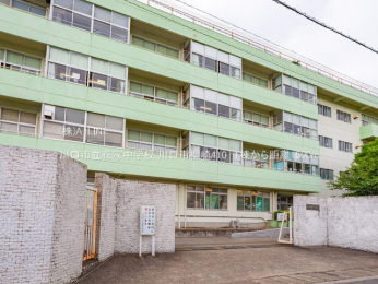 ���ӊ��@����s���݉ƒ��w�Z1500m