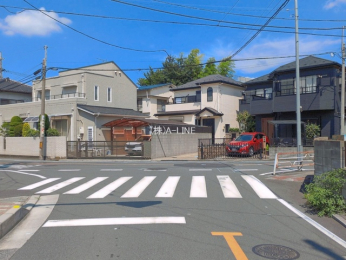 �@-